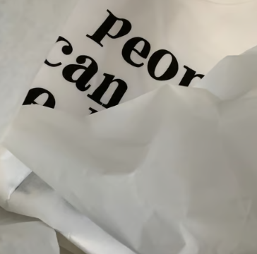 オリジナルTシャツ（BW）の写真